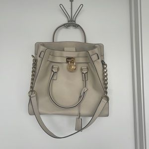 Micheal Kors Hamilton Cream Tote